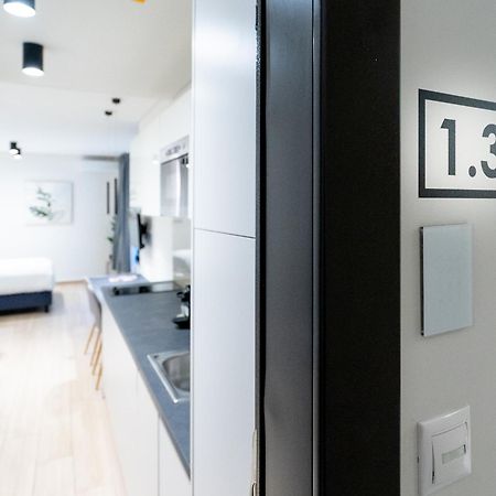 Classy 103 Studio Apartment In The Heart Of เอเธนส์ ภายนอก รูปภาพ